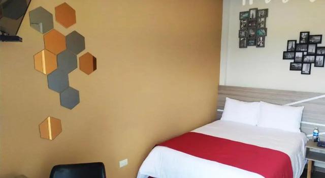 Hotel 25