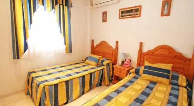 Holiday Home Tamarit Beach 10, Забронировать Отель Отели Санта Полы с парковкой, рядом с Музей соли в городе Санта-Пола, Парковка
