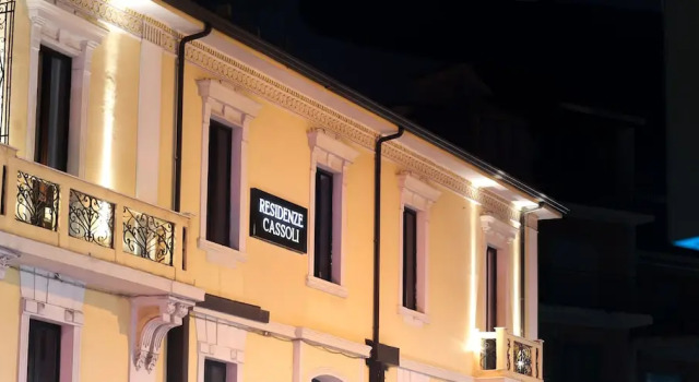 Residenze Cassoli, Book Hotel Hoteller i Lamezia Terme med parkering, Parkering