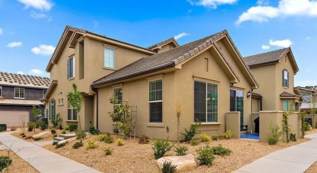 Spacious Villa Just Minutes from Downtown St. George by Redawning, Varaa Villa Washington 