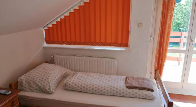 Abacus House, Reserva ahora Hotel Csopak Veszprem