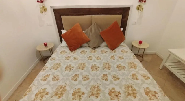 TRESCA CHARME luxury Rooms, Забронировать Отель Отели в центре Бари, в центре