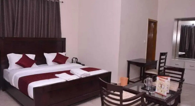 ADB Rooms Hotel Silver Lake Inn