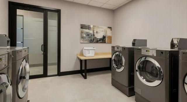Fairfield by Marriott Inn & Suites Chilliwack, Prenota Hotel Chilliwack Lower Mainland British Columbia