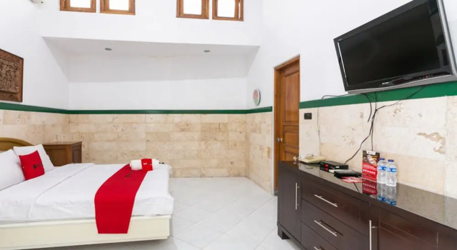 Habitación doble Estándar RedDoorz Syariah near Alun Alun Magelang Bayeman