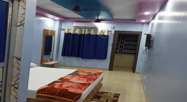 Двухместный номер Deluxe с балконом и с видом на город Goroomgo Ayush International Digha