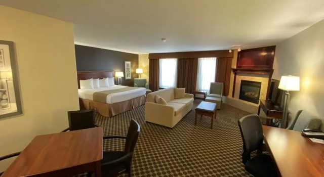 Люкс Best Western Strathmore Inn