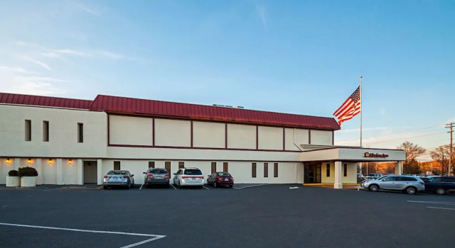 Best Western Lee-Jackson Inn & Conference Center, Book Hotel Winchester Virginia