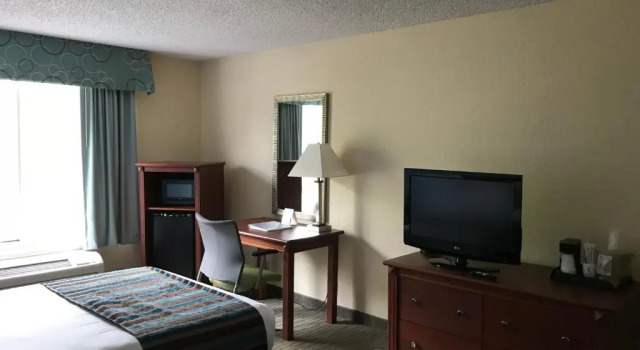 Четырёхместный номер Business Baymont By Wyndham Gainesville I-75