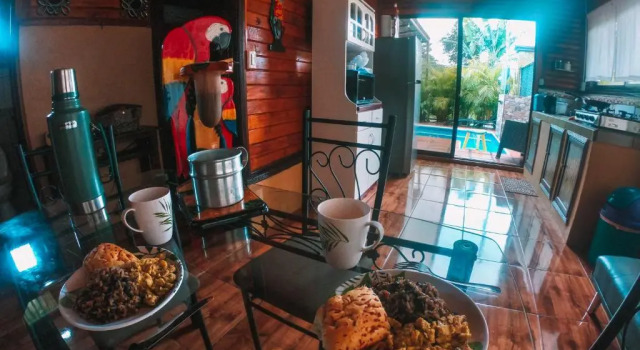 Коттедж Bungalows Las Iguanas Arenal Volcano