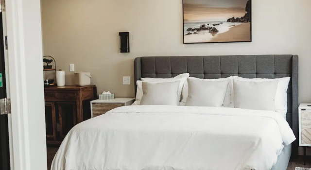 Люкс Riverside Suites