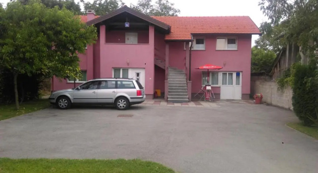 Guest House Lucija