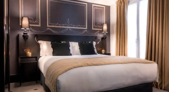 Двухместный номер Superior NH Collection Paris Ponthieu Champs-Élysées