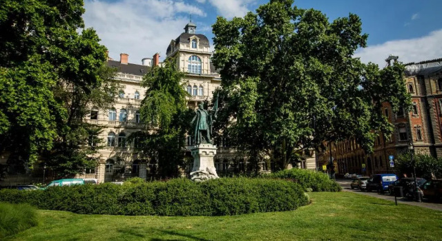 Апартаменты Andrassy 91 Apartment