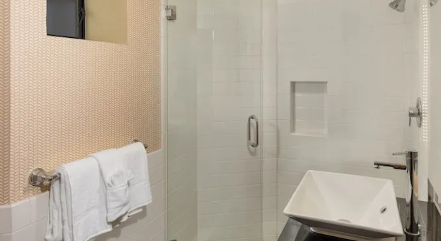 Номер Superior с балконом и с видом на море Cormorant Boutique Hotel
