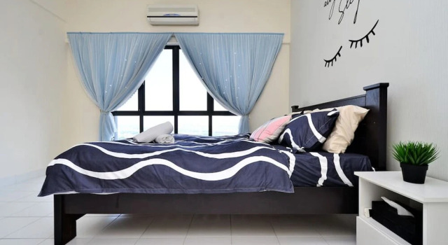 6-8 pax SetiaWalk 5min LRT Cozy Apartment Puchong