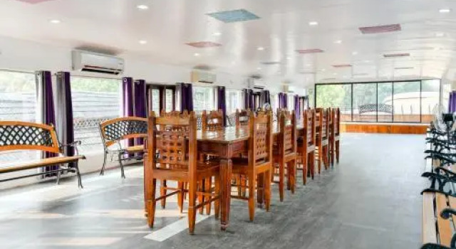Oyo 24925 New Dream Sharing Houseboat, Rezerwuj Hotel Alappuzha Nowe Delhi