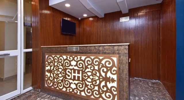 SilverKeyExecutiveStays38545StayhubParkStreet, Забронировать Отель Калькутта East Zone, рядом с Exide Industries Limited