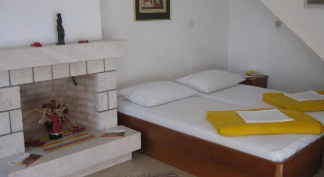 Апартаменты Apartments and Rooms Artemida