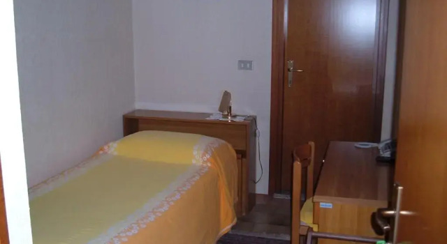 Camera Standard Albergo Luca