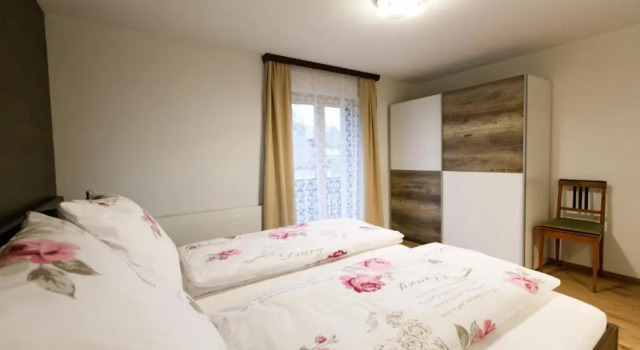 Apartment Am Bach, Rezerwuj Apartament Hotele w Bregenzerwald z parkingiem, Parking