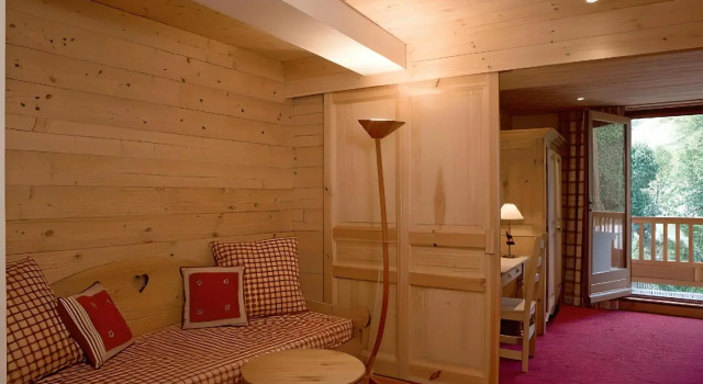 Chalet-Hôtel Alpage & Spa, Забронировать Шале Виллы Овернь-Рона-Альпы, Вилла