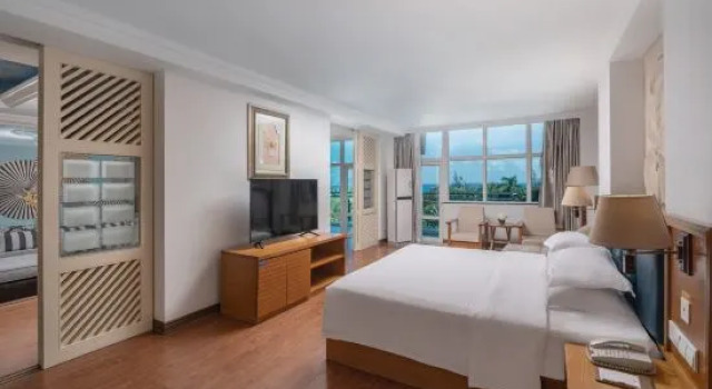 Люкс Deluxe Курорт Sanya Huayuan Hot Spring Seaview