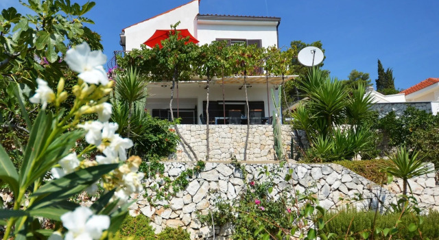 Sreća - Terrace With Beautifull View - H