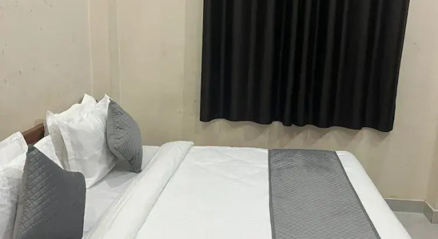 Hotel R.R. Palace By GRB, Забронировать Отель Отели штата Раджастхана с парковкой, Парковка