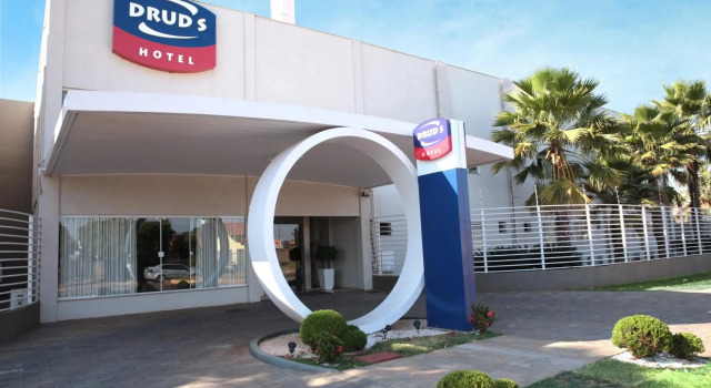 Druds Hotel, Забронировать Отель Трес-Лагоас 