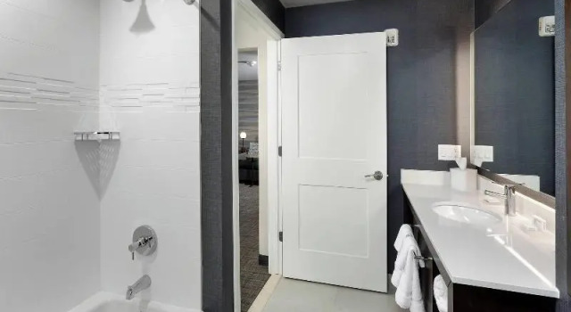 Двухместный люкс Residence Inn by Marriott Milwaukee Brookfield