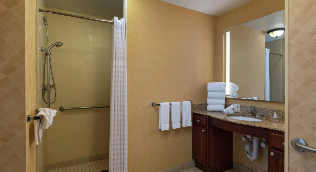 Четырёхместный люкс Homewood Suites by Hilton Fort Collins