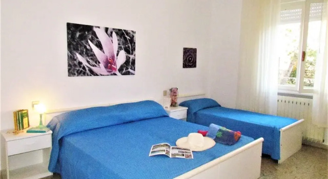 Delightful Apartment With Private Terrace, Prenota Appartamento Hotel a Veneto con parcheggio, Parcheggio