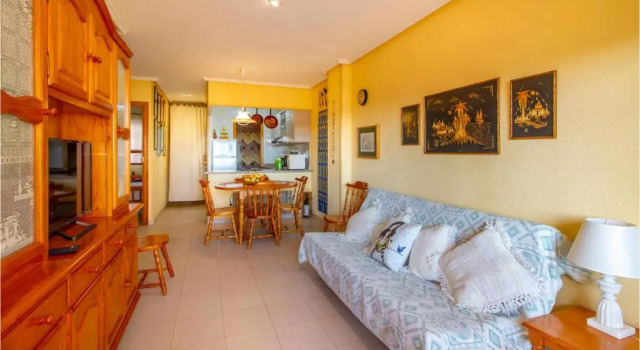 Amazing apartment in Elche with Outdoor swimming pool, 2 Bedrooms and Swimming pool, Reserva ahora Apartamento Els Arenals del Sol Valencia