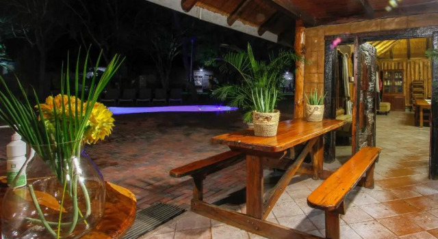 Ezulwini Game Lodge, Buchen Sie Hotel Hluhluwe Hluhluwe-iMfolozi-Park