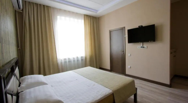 Center Hotel, Забронировать Отель Токолдош Бишкек