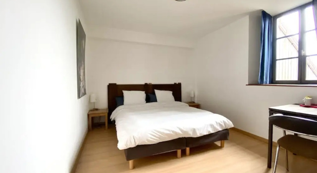 Les Deux Ponts, Reservar Hotel Pierre-Perthuis Morvan