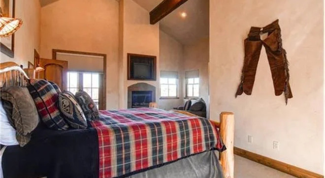 King Road 220, Varaa Hotelli Park City 