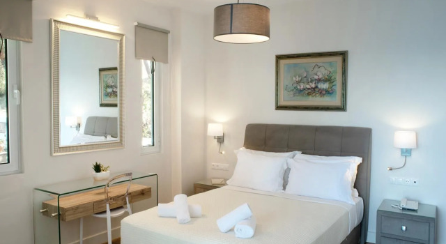 Camera tripla Deluxe con vista mare Karalis Beach
