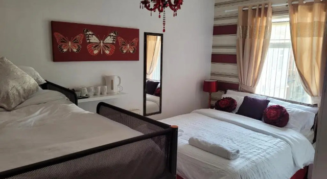Номер Standard Tamarind Cove & Barrons Hotel