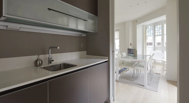 Easo Suite 2B Apartment by FeelFree Rentals