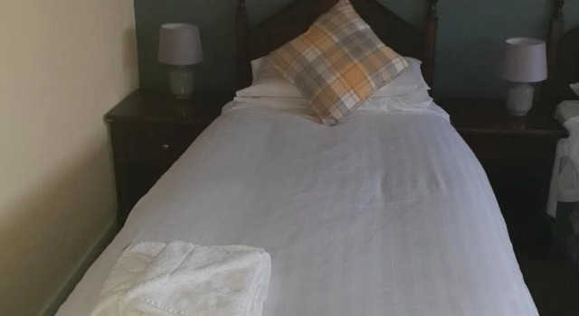 QueensBerry accommodation, Забронировать Отель Аннан Дамфрис и Галлоуэй