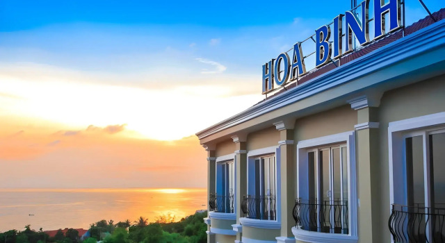 Hoa Binh PQ Resort - by BAY LUXURY, Забронировать Отель Отели Фукуок 3 звезды, рядом с Sung Hung Pagoda, 3*