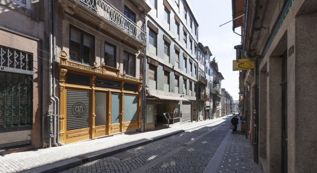 Oporto Local Studios, Забронировать Отель Cedofeita / Santo Ildefonso / Se / Miragaia / Sao Nicolau e Vitoria Порту, рядом с Канатная дорога Гайя