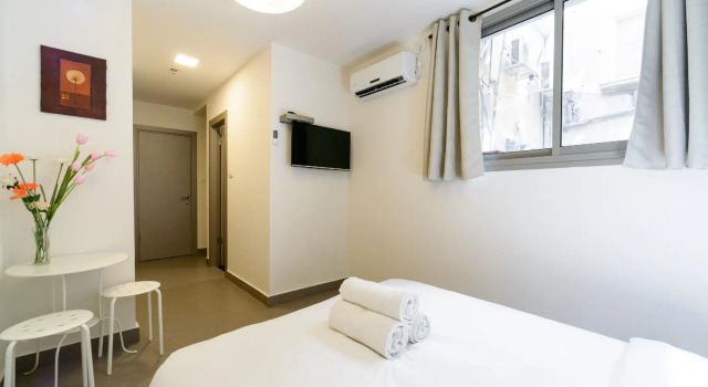 Студия Dizengoff Inn Apartments