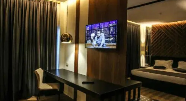Mai Tai Resort, Забронировать Курортный отель Тирана область Тирана, рядом с Skanderbeg Square