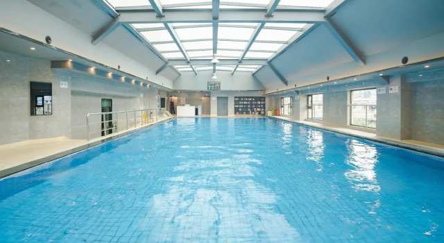 Shunhui Century Baden Hotel