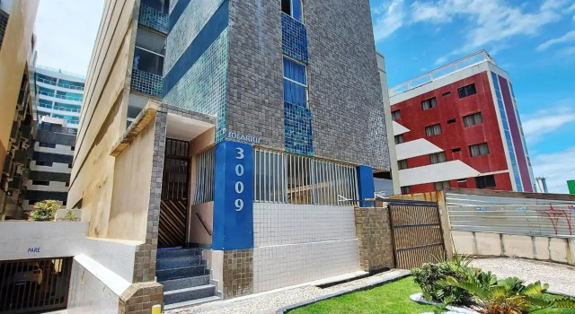 COOND0100 - Quarto e sala beira mar na Ondina por Beehost