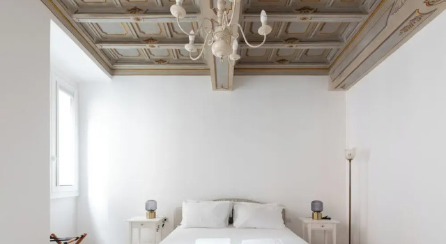 City Center- Modern and Bright apartment, Prenota Appartamento Roma Lazio