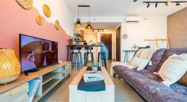 5 Pax Modern Studio @Setia City, Забронировать Апартаменты/квартира Кланг 